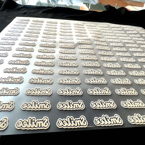Custom 3D Embossed Silicone Heat Transfer Labels And Iron <strong>Vinyl</strong> Patches For Clothing &amp; Bag Apparel Printed Roll Shape Logos