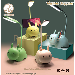 Lampe de chevet LED astronaute rechargeable par USB Lampe de lecture pour étudiant en plastique avec protection des yeux Voiture Extérieur Hôtel RV <span class=keywords><strong>Garage</strong></span> Utilisation - Product Image 2