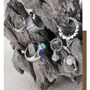 Pendientes de Acero Inoxidable con Oro de 18K, Diseño Chino con Cuentas de Vidrio, Estilo Clásico para Fiestas - Product Image 5