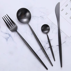 Juego de Cubiertos de Acero Inoxidable 304, Estilo Europeo, Cuchillo, Tenedor y Cuchara Portugueses Gruesos, para el Hogar o Restaurantes - Product Image 4
