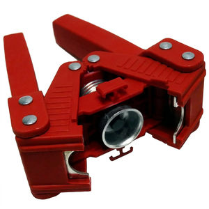 Macchina Tappatrice per Bottiglie Emily Ferrari con Due Leve e Attacchi Intercambiabili per Tappi da 26/29 mm (Manuale) - Product Image 1
