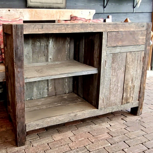 Mueble de TV Rústico de Madera Estilo Granja Antigua, Mueble de Almacenamiento con Estantes Abiertos, Mueble de Entretenimiento de Madera Envejecida para Sala de Estar - Product Image 1