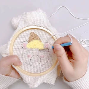 <span class=keywords><strong>Kit</strong></span> d'aiguille de poinçon pour débutants adultes <span class=keywords><strong>Kit</strong></span> de broderie d'aiguille de poinçon sous-verres bricolage artisanat fils broderie cerceau Instruction - Product Image 4