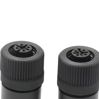 Connecteur circulaire étanche M12 à bornes à vis, câblable sur site, IP67/IP68 avec raccord fileté pour l'automatisation industrielle