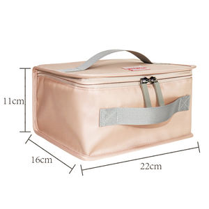 Bolsa de Pañales Multifuncional Portátil Aislada y Térmica de Poliéster Sólido Rosa y Azul con USB de Vietnam - Product Image 6