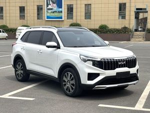 SportageR SUV 2021 Modello 2.0L Edizione Euro VI Cambio Automatico Telecamera Posteriore Cerchi in Lega R17 Nuovo Benzina - Product Image 3