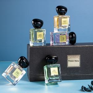 Perfume para <span class=keywords><strong>Mujer</strong></span> Flower Story, Set <span class=keywords><strong>de</strong></span> Regalo en Caja, Notas Florales <span class=keywords><strong>de</strong></span> Peonía, Popular en Internet, Bestseller, Larga Duración, Ligero, Uso Diario - Product Image 3