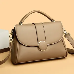 Sac à bandoulière professionnel pour femme en cuir PU avec rabat, sangle amovible et poignée supérieure, fourre-tout résistant à l'eau pour le travail et les voyages - Product Image 3