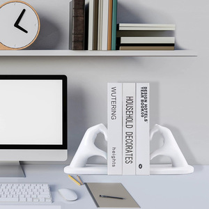 Sujetalibros Decorativos de Resina con Forma de <span class=keywords><strong>Corazón</strong></span> Dorado Estilo Nórdico para Decoración de Estanterías de Hogar y Oficina - Product Image 3