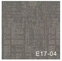 Dalles de moquette modulaires à pose libre à motif personnalisé 25x100, dos PVC, PET insonorisant, non toxique, pour hôtels et salons
