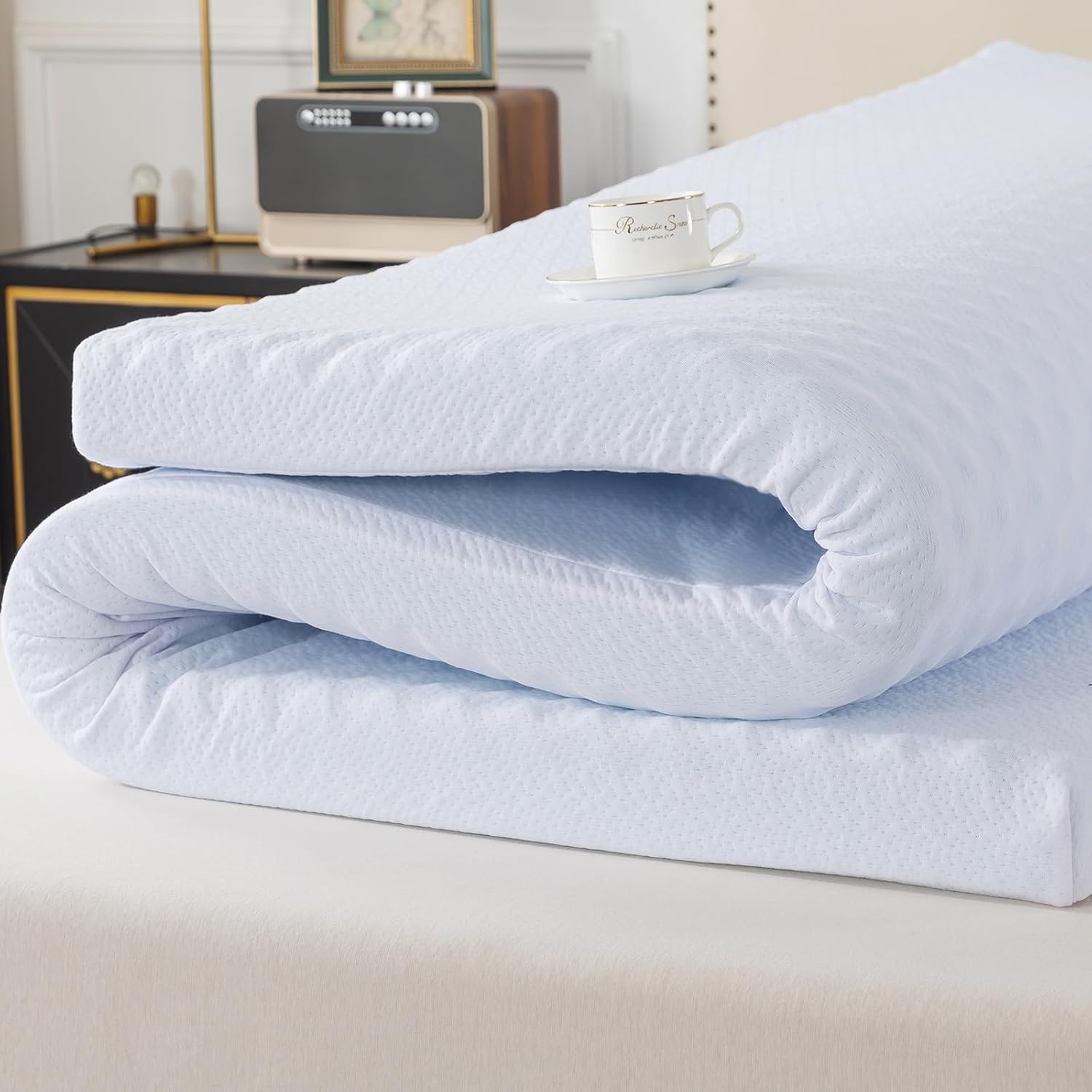 Active Cooling Mattress Pads Summer Comfort for Pets