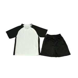 25 26 Set di maglie da calcio per bambini brasiliani Set di scarpe da calcio per bambini divise da calcio spagna Set - Product Image 2