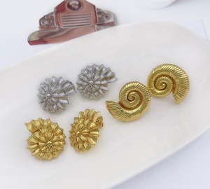 Vendita calda gioielli in metallo conchiglia <span class=keywords><strong>orecchini</strong></span> a spirale <span class=keywords><strong>per</strong></span> le donne regalo di viaggio estivo - Product Image 1