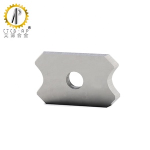 Couteaux de rabotage <span class=keywords><strong>pour</strong></span> le travail du bois en carbure de métal dur HW, profil de chanfreinage rond, <span class=keywords><strong>pour</strong></span> les machines de rabotage de chants - Product Image 2