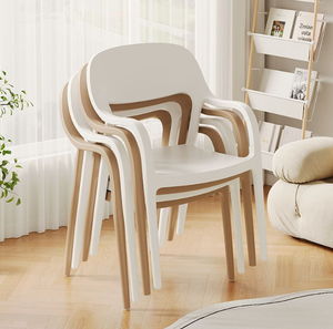 Chaises de salle à manger en rotin naturel de haute qualité, fabriquées à la main, meubles rustiques pour la maison, vente en gros en provenance du Vietnam - Product Image 1