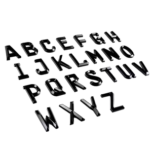Emblema Personalizado al por Mayor de Plástico ABS Cromado, Letras y Números 3D, Adhesivo Decorativo para Coche, Placa con Nombre para Capó Delantero y Maletero - Product Image 1