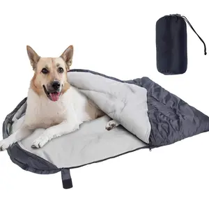 접이식 방수 따뜻한 휴대용 개 또는 고양이 침대 실내 및 야외 캠핑 하이킹 애완 동물 침낭