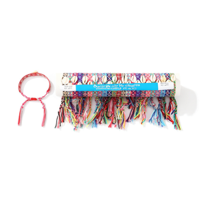 Bracciale a tubo colorato con perline, conchiglie e nappe, accessorio di bigiotteria fatto a mano. - Product Image 2