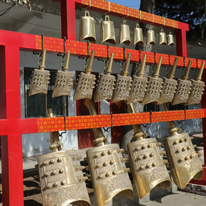 Campana de Latón Grande de Instrumentos Musicales Chinos Antiguos - Colores Personalizados Hechos a Mano para Exposiciones - Product Image 5