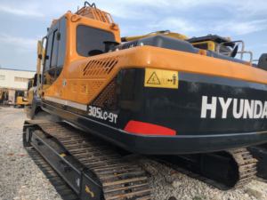 Pelle sur chenilles originale Hyundai 305LC-9T d'occasion 30 tonnes Engins de terrassement Bonne performance Roulement de moteur à bas prix - Product Image 5