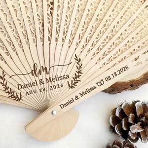 Éventails pliants personnalisés, cadeaux rustiques pour invités de mariage |   Cadeaux de cérémonie et de fête, artisanat en bois - Product Image 3