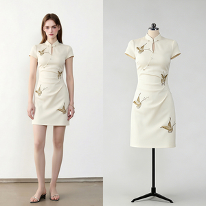 Vestido Mini de Manga Corta para Mujer, Cuello Mandarín, Bordado de Mariposa, Estilo <span class=keywords><strong>Cheongsam</strong></span>, Uso Diario Informal, Proveedor de Fábrica China - Product Image 1