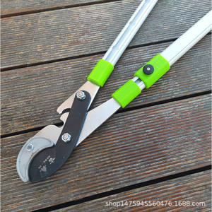 กรรไกรตัดแต่งกิ่งแบบยืดหดได้ Gisen ใบมีดสแตนเลส 55 นิ้ว เส้นผ่านศูนย์กลางตัดแต่ง 20-30 มม. โครงสร้างแบบผีเสื้อ เครื่องมือทำสวน - Product Image 1