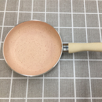 Mini poêle à frire en aluminium forgé antiadhésive avec poignée en bakélite, compatible gaz, qualité alimentaire, résistante à la chaleur, pour œufs