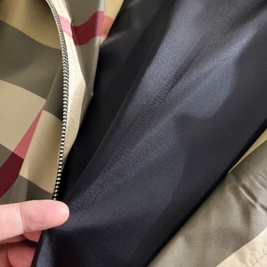 Veste bomber en polaire pour homme BUR Luxury Winter Casual Loose Outdoor Windproof Stand Collar Hooded Front Logo - Product Image 4