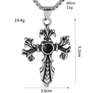 Collar de Hombre con Colgante de Cruz de Acero Inoxidable con Incrustaciones de Piedras Preciosas Negras, Diseño Asimétrico, Joyería de Regalo - Product Image 5