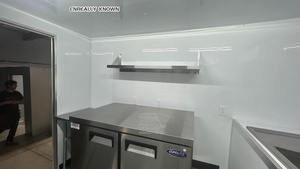 Remolque OEM personalizado y colorido, cocina móvil con certificado COC, carrito de pizza, café, helados y comida. - Product Image 3