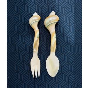 Cuillère en nacre unique avec logo personnalisé Couverts vadrouille à caviar et conque fabriqués à la main à bas prix Couverts vadrouille 16 - 20cm - Product Image 1