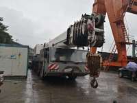 Grue sur camion Demag 120 tonnes AC120 d'occasion, modèle 2002, hauteur de levage 85m, boîte de vitesses et moteur inclus, pour l'exportation - Vente chaude