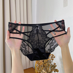 Bikini da <span class=keywords><strong>donna</strong></span> seducente in pizzo lavorato a maglia con design incrociato aperto, decorazioni a fiocco, sexy, traspirante, senza cuciture, vestibilità aderente - Product Image 1