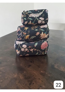 Portable Cosmetic Storage Bag With Modern Geometric Print Strong Zipper Closure Spacious <b>Makeup</b> Organizer for Travel - Product Image 4