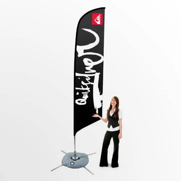 プロモーションイベントでの会社ブランド広告用の屋外旗バナーのサプライヤーイベント用のカスタムティアドロップフラッグ