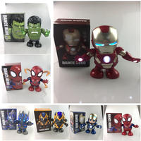 Robot dansant électrique à succès avec lumière et musique, figurine d'action de super-héros, jouet interactif amusant à piles pour enfants