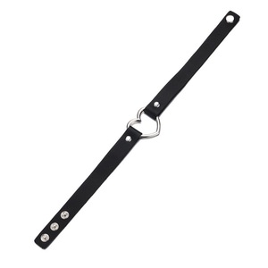 Collar corto de cadena para clavícula con forma de corazón oscuro de cuero PU, estilo punk rock europeo y americano, para discoteca, transfronterizo - Product Image 1
