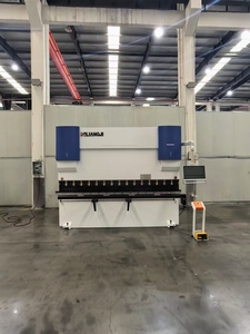 Prensa Plegadora Hidráulica CNC Automática de 110 Toneladas para Láminas de Hierro Industriales - Product Image 2