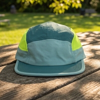Gorra de running de 7 paneles con logo personalizado al por mayor, perfil bajo, ligera, de poliéster de secado rápido, transpirable, repelente al agua, para marcas, a granel.