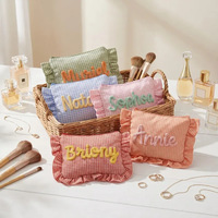 Pochette de maquillage personnalisée à volants en chenille à carreaux, sac à nom, cadeau pour mariée, pochette de maquillage matinale, pochette coquette pour demoiselle d'honneur
