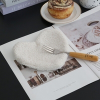 Sous-verres en peluche créatifs style Ins sur le thème de l'amour pour la décoration de fond photo, la décoration intérieure, et comme support isolant thermique