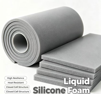 Feuille de mousse de silicone liquide découpée résistante à la chaleur et ignifuge pour l'isolation thermique des batteries de véhicules électriques, avec ou sans adhésif