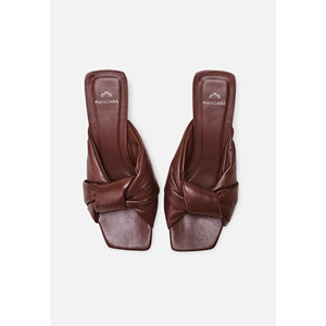 Mules de Cuero Color Bronceado Caroba para Mujer, Sandalias con Tacón Cilíndrico de 4 cm y Diseño Slip-On - Product Image 4