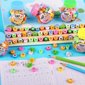 X1030-1 Lot de 50 gommes scolaires en caoutchouc mignonnes, gommes à crayon créatives en forme d'animaux, mini gommes Kawaii, fournitures de papeterie pour enfants, étudiants et bureau - Product Image 4