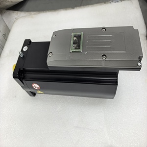 SH31402P02A2000 มอเตอร์ Lexium SH SH140/30200 มอเตอร์ AC ระบบอัตโนมัติทางอุตสาหกรรม - Product Image 1