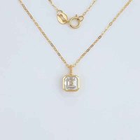 Collana con Pendente in Oro Giallo 18K con Diamante Coltivato in Laboratorio Taglio Principessa, Gioiello Minimalista Prismatico alla Moda per Donne
