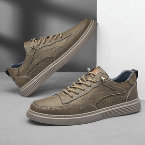 Zapatillas bajas informales de hombre para otoño-verano, con puntera, de dos capas de cuero vacuno, transpirables, de color liso, perforadas, blancas. - Product Image 2