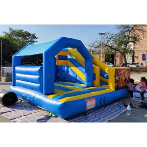 Castillo Inflable con Tobogán, Brincolín Familiar de Superman en Alquiler - Product Image 3