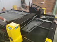 Découpe à air comprimé avec piston coupeur plasma avec compresseur coupeur cnc